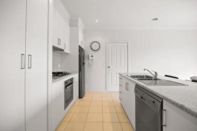 House Sold - VIC - Ballarat East - 3350 - EXECUTIVE LOW MAINTENANCE LIVING ON OWN TITLE WALKING TO SHOPS  (Image 2)