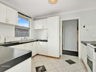 House Sold - TAS - Ulverstone - 7315 - Calling first home buyers and investors  (Image 2)
