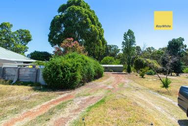 Retail For Sale - WA - Nannup - 6275 - Prime Property in the Heart of Nannup.  (Image 2)