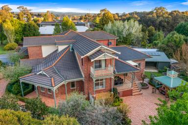 House Sold - VIC - Nerrina - 3350 - STUNNING FAMILY HOME ON HALF AN ACRE IN BLUE-CHIP NERRINA  (Image 2)