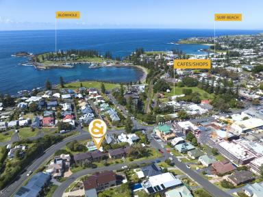 Apartment For Sale - NSW - Kiama - 2533 - Two Bedroom Apartment With Views.  (Image 2)