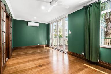 House Leased - VIC - Mentone - 3194 - STUNNING UNIQUE RENOVATION | LARGE BLOCK | FAMILY HOME  (Image 2)