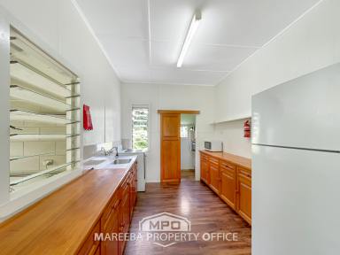 House Sold - QLD - Mareeba - 4880 - NEAT AND TIDY COTTAGE - CLOSE TO TOWN  (Image 2)