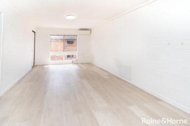 Unit Leased - NSW - Kooringal - 2650 - LOW COMFORT LIVING IN KOORINGAL  (Image 2)