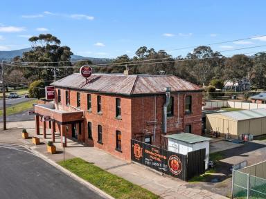 Business Sold - VIC - Broadford - 3658 - HISTORIC COUNTRY PUB WITH AN OUTSTANDING BUSINESS OPPORTUNITY  (Image 2)