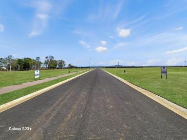 Residential Block For Sale - QLD - Mareeba - 4880 - THE ULTIMATE BLOCK TO BUILD YOU DREAM HOME  (Image 2)