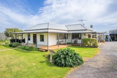 Acreage/Semi-rural For Sale - VIC - Shepparton East - 3631 - Rare Lifestyle Acreage Offering with Extensive Animal & Rural Infrastructure (Image 2)