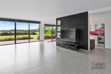 House For Sale - TAS - Smithton - 7330 - Stylish Family Home in Smithton  (Image 2)