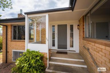 House Sold - NSW - Bega - 2550 - FULLY RENOVATED FAMILY HOME  (Image 2)