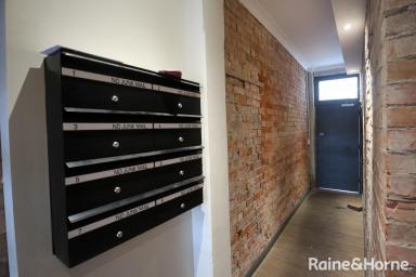 Flat For Lease - NSW - Wagga Wagga - 2650 - Central and Convenient *UTILITIES INCLUDED*  (Image 2)
