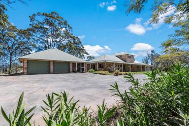 House For Sale - QLD - Samford Valley - 4520 - Amazing Opportunity - Under 5 minute drive to Samford Village!  (Image 2)