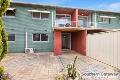 Unit Sold - WA - Calista - 6167 - SOLD BY HELEN SOUTER - SOUTHERN GATEWAY REAL ESTATE  (Image 2)