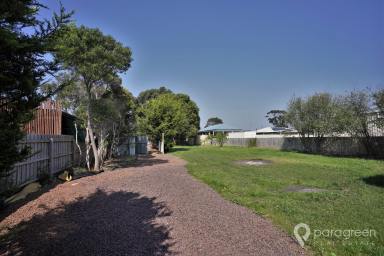 Residential Block For Sale - VIC - Port Welshpool - 3965 - SPACE FOR RELAXING & TO BUILD YOUR DREAM HOME  (Image 2)