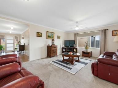 House Sold - VIC - Eastwood - 3875 - THE COMPLETE PACKAGE  (Image 2)