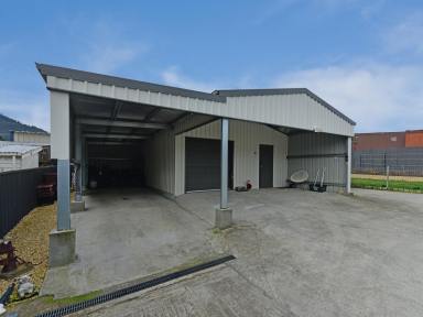 House Leased - TAS - New Norfolk - 7140 - Impeccable Family Home  (Image 2)