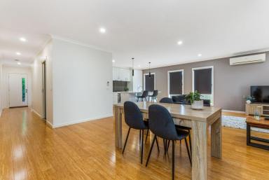House Sold - VIC - Golden Square - 3555 - NEAT & TIDY GOLDEN SQUARE TOWNHOUSE  (Image 2)