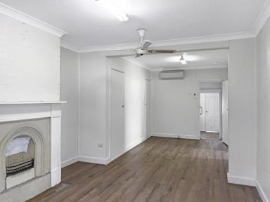 House Leased - NSW - Quirindi - 2343 - 2 BEDROOM DUPLEX IN SOUGHT AFTER LOCATION  (Image 2)