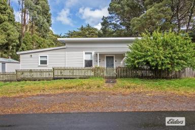 House Sold - TAS - Strahan - 7468 - SERENITY AND STYLE  (Image 2)