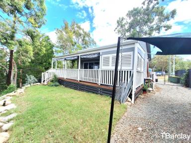 House For Sale - QLD - Macleay Island - 4184 - Peaceful & Tranquil Setting  (Image 2)