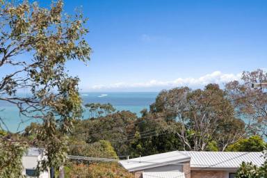 House Sold - VIC - Somers - 3927 - Architectural Family Living with Breathtaking Views  (Image 2)