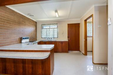 Unit Leased - VIC - White Hills - 3550 - 2 Bedroom Unit in White Hills  (Image 2)