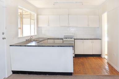 House For Sale - NSW - Bourke - 2840 - Here's one for the tradesman  (Image 2)