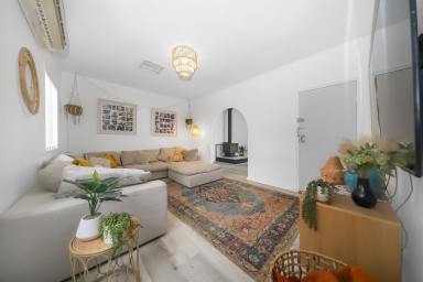 House For Sale - NSW - Tumut - 2720 - Complete Package! (Image 2)