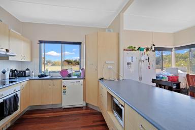 House Sold - QLD - Childers - 4660 - 2 STOREY FAMILY HOME 100M FROM PRIMARY SCHOOL  (Image 2)