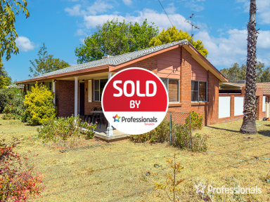 House Sold - NSW - West Tamworth - 2340 - 3 Bedroom house For Sale - Attention Investors  (Image 2)