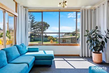 House For Sale - TAS - Wynyard - 7325 - "Classic Seaside Cottage with Enchanting Sea Views, Minutes from Wynyard Town Centre"  (Image 2)