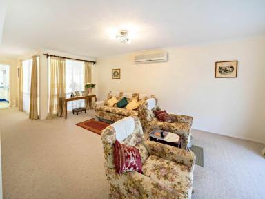 House For Lease - NSW - Old Bar - 2430 - Just a stone's throw away from Old Bar's CBD  (Image 2)