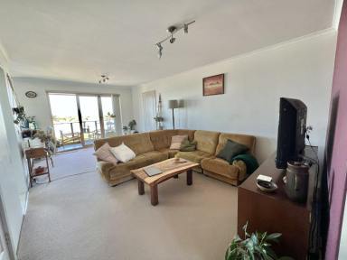 Unit For Lease - NSW - Old Bar - 2430 - Breathtaking Ocean Views  (Image 2)
