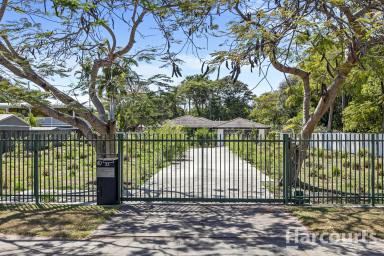 Lifestyle For Sale - QLD - Dundowran Beach - 4655 - Beachside Family Home- in Prime Location!  (Image 2)