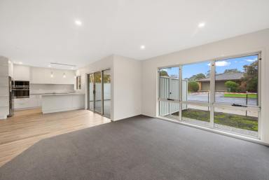 Townhouse For Sale - VIC - Foster - 3960 - QUALITY NEW BUILD TOWNHOUSE ON ITS OWN TITLE  (Image 2)