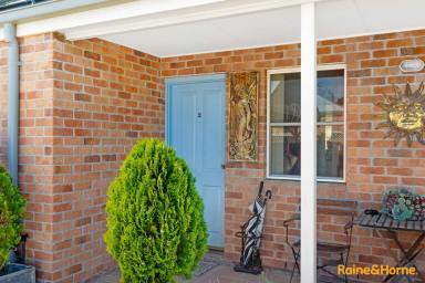 House Sold - NSW - Braidwood - 2622 - Conveniently located stylish residence!  (Image 2)
