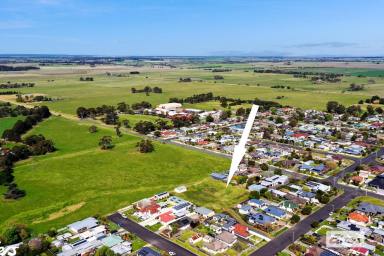 Residential Block For Sale - VIC - Yarram - 3971 - LARGE RESIDENTIAL BLOCK READY TO GO  (Image 2)