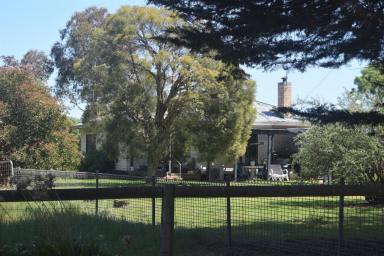 Mixed Farming For Sale - VIC - Skipton - 3361 - "Karingal" Premium Mixed Farm in Well Held Area  (Image 2)