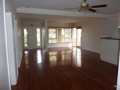House Leased - VIC - Newtown - 3220 - Beautiful Family Home/Accountant Office/Home business  (Image 2)