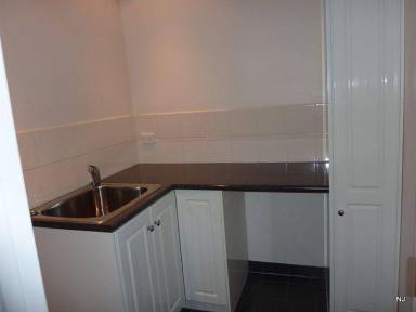 House Leased - VIC - Newtown - 3220 - Beautiful Family Home/Accountant Office/Home business  (Image 2)