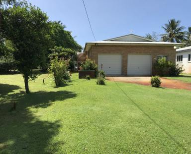 House Sold - QLD - Hull Heads - 4854 - YOUR OWN BEACHFRONT PARADISE -$540K  (Image 2)