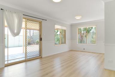 House Leased - QLD - Wilsonton - 4350 - Beautifully Renovated Home in Quiet Location  (Image 2)