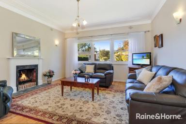 House Leased - NSW - North Nowra - 2541 - LOCATION, LOCATION  (Image 2)