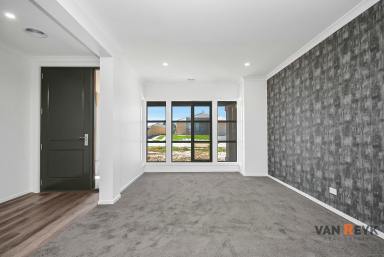 House For Sale - VIC - Eastwood - 3875 - Brand New with Prestigious Upgrades Throughout  (Image 2)