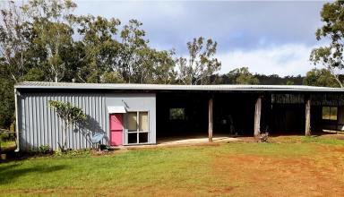 Acreage/Semi-rural Sold - QLD - Ravenshoe - 4888 - Is it a shed,,,is it a home   maybe SHOME  (Image 2)
