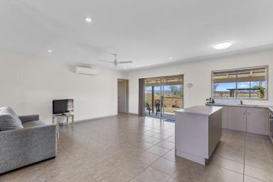 Acreage/Semi-rural Sold - QLD - Curra - 4570 - FAMILY LIVING WITH A VIEW  (Image 2)