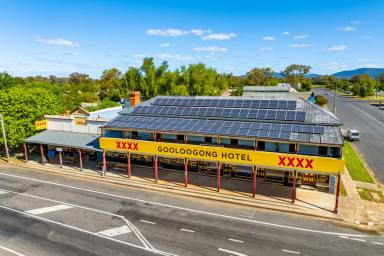 Hotel/Leisure For Sale - NSW - Gooloogong - 2805 - FREEHOLD PREMISIS + HOTEL BUSINESS + 10 ACCOMODATION ROOMS + 3 SHOPS!  (Image 2)