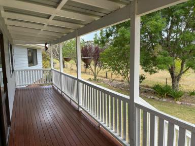 House Sold - QLD - The Summit - 4377 - Just move on in and enjoy!  (Image 2)