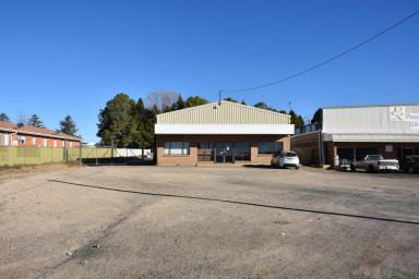 Warehouse Leased - NSW - Glen Innes - 2370 - Industrial Shed with Highway Frontage  (Image 2)