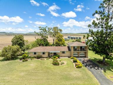 Cropping For Sale - QLD - Nobby - 4360 - "Bellmont" : Water - Titles - Location!  (Image 2)
