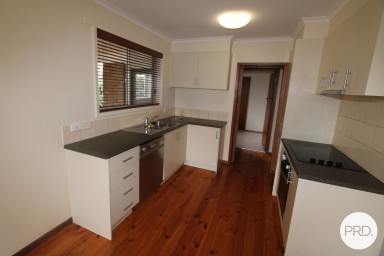 Unit Leased - VIC - Ballarat Central - 3350 - 6 MONTH LEASE ONLY - CONVENIENT CENTRAL LOCATION  (Image 2)